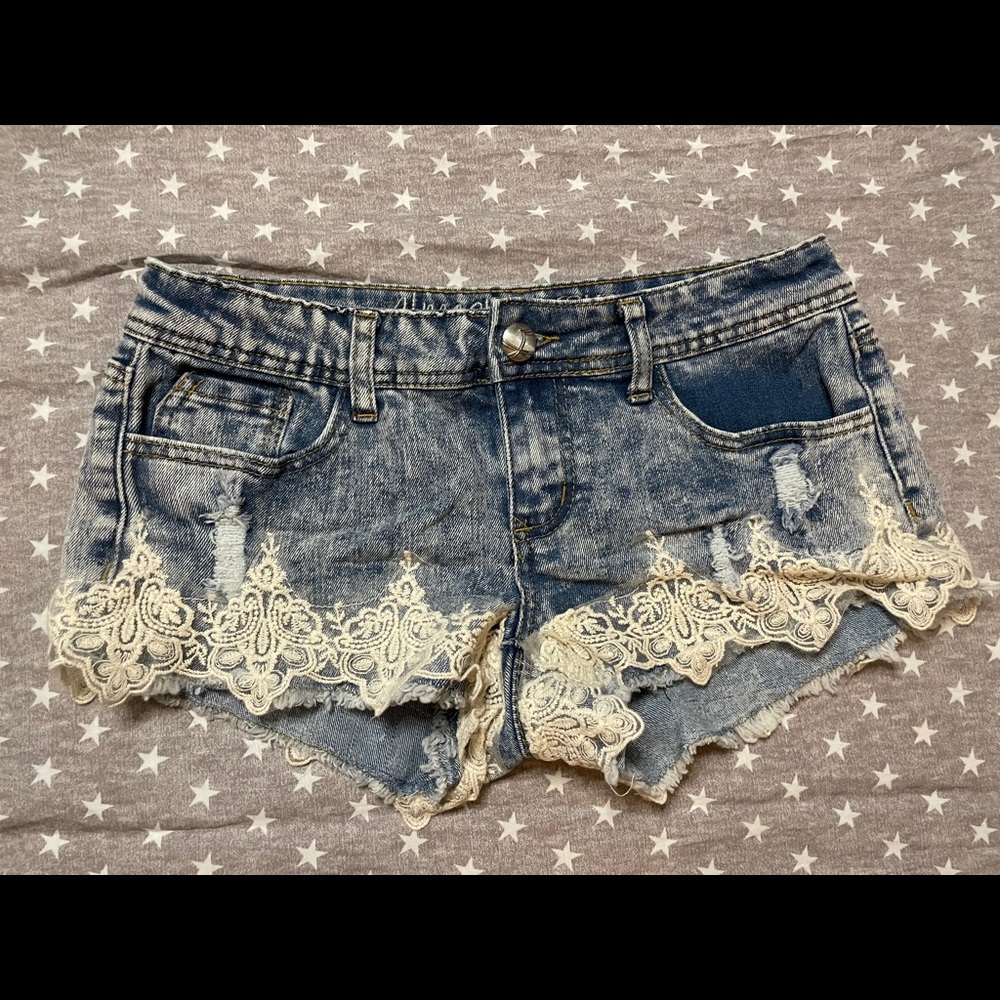 Almost Famous Shorts